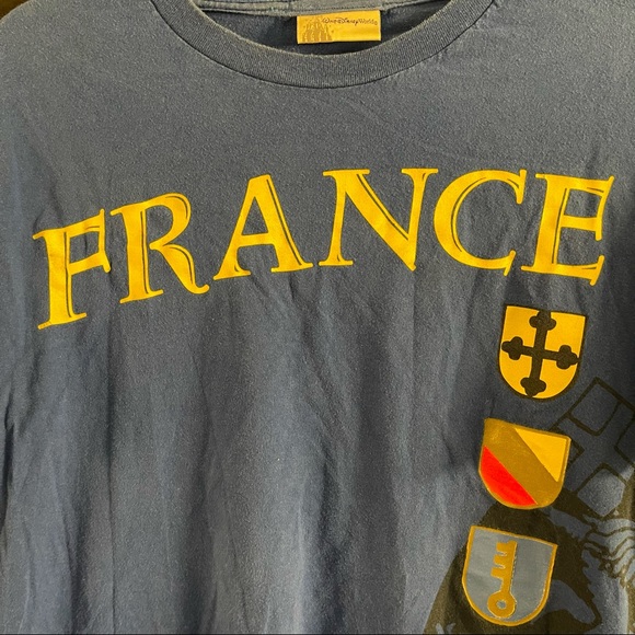 Walt Disney “France” T-Shirt - Picture 3 of 8